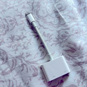 Apple HDMI to Lightning adapter cable